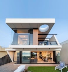Home Lottery 47A Esplanade Henley Beach